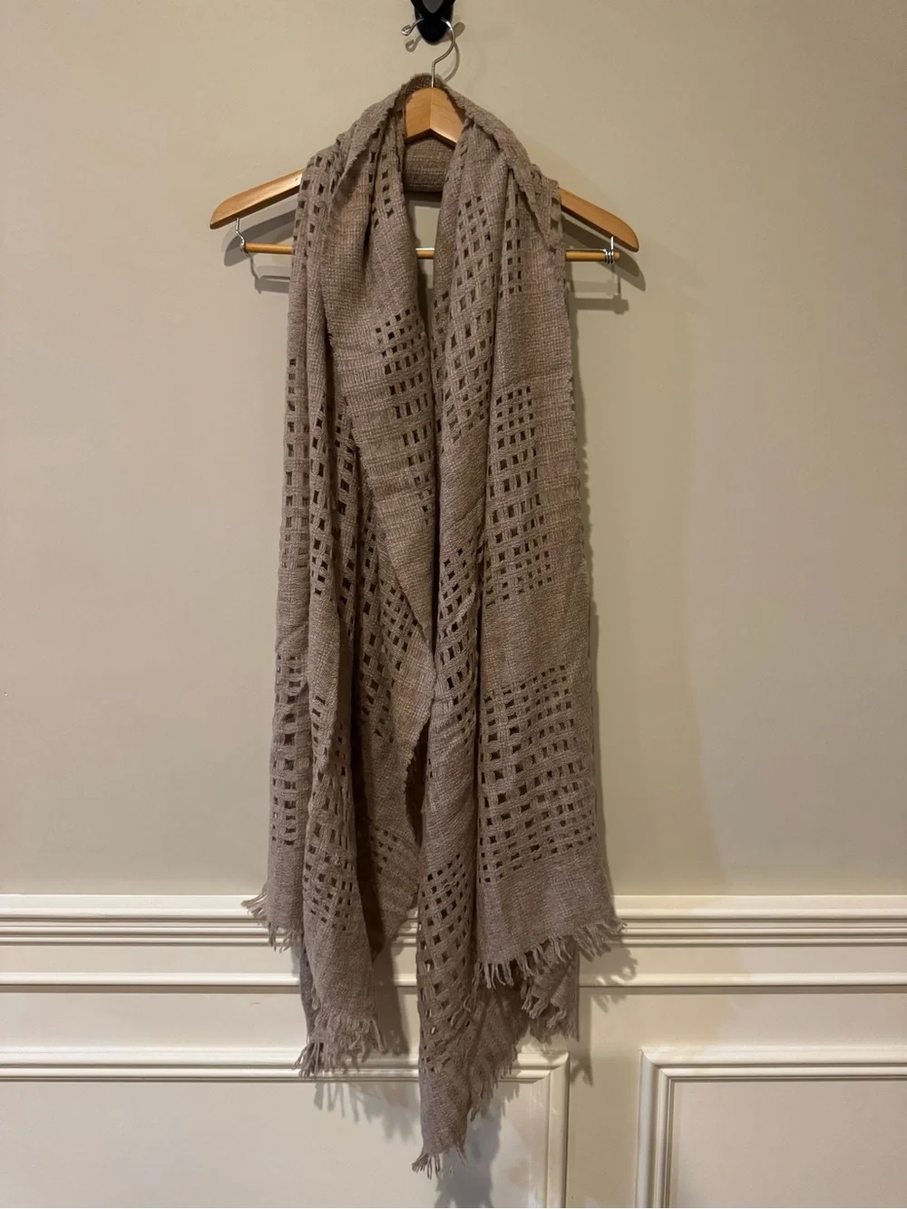 Scoop Taupe Woven Throw Scarf -